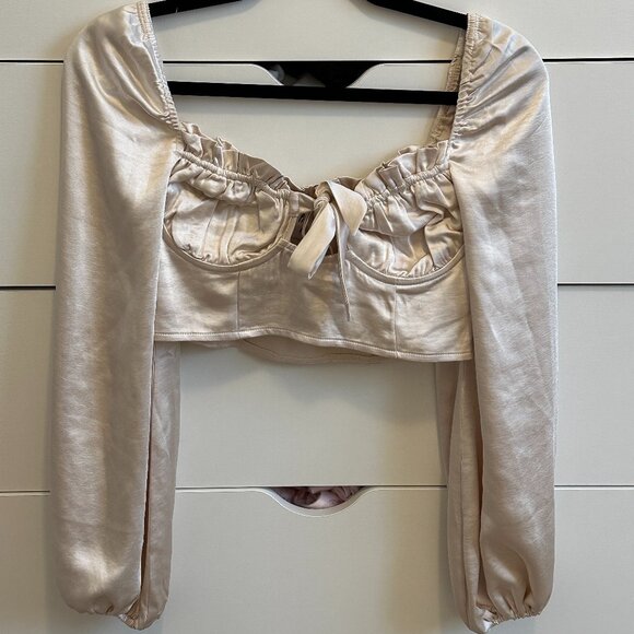 Princess Polly "Alexa Top" (Champagne) - Picture 1 of 4